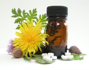 Homeopátiás szerek és illóolajok használata – Együtt? Külön?